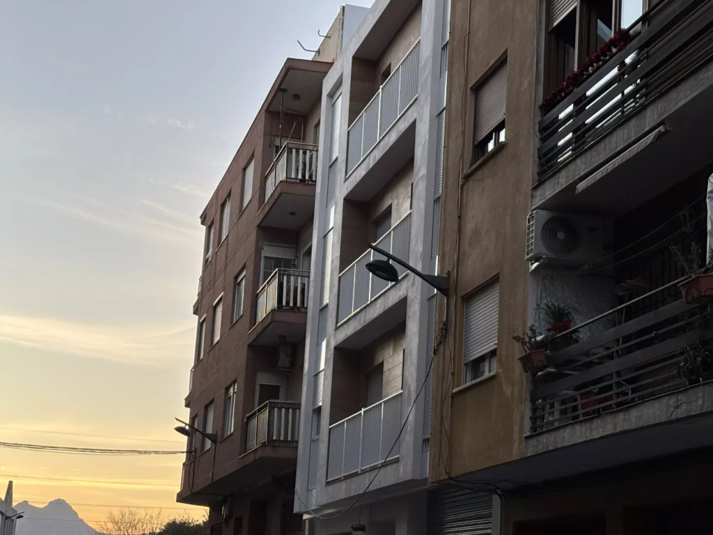 • Compra piso en Denia planta baja