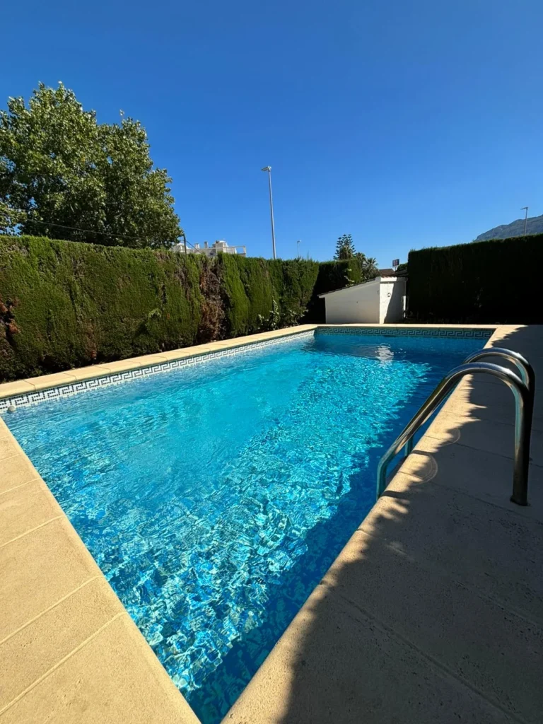 • Venta de inmuebles en Denia APV01